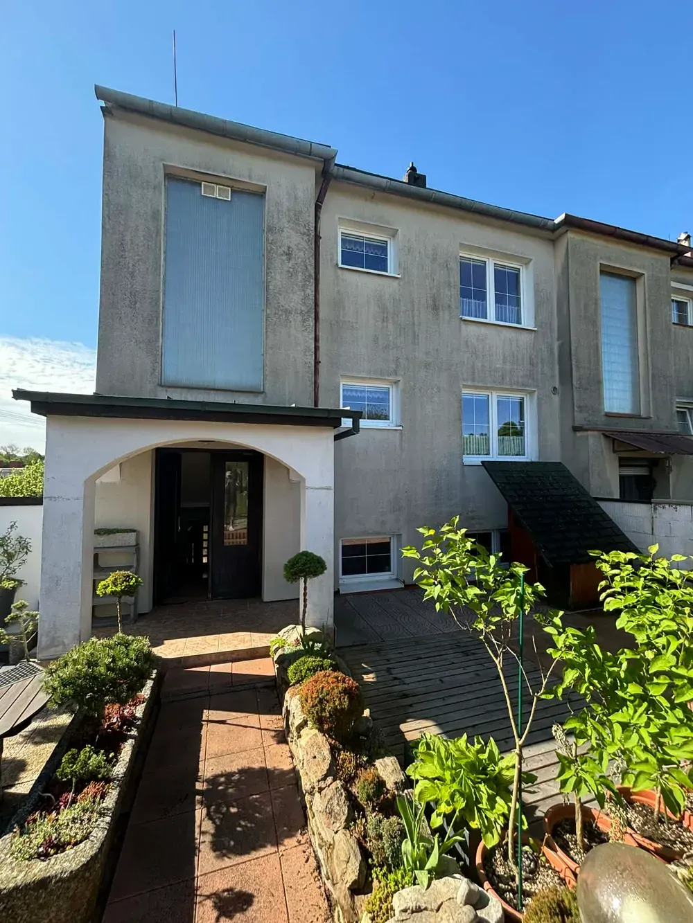 Rodinná vila před zásahem - okolí Pelhřimova